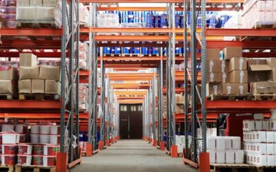 El papel de las etiquetas adhesivas en la logística y el seguimiento de inventario